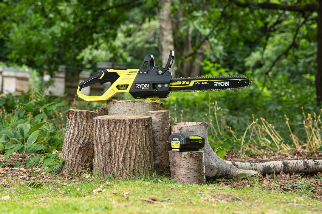 Ryobi RY36CSX40B-0 36V MAX POWER 40cm Cordless Brushless Chainsaw (Bare Tool) 