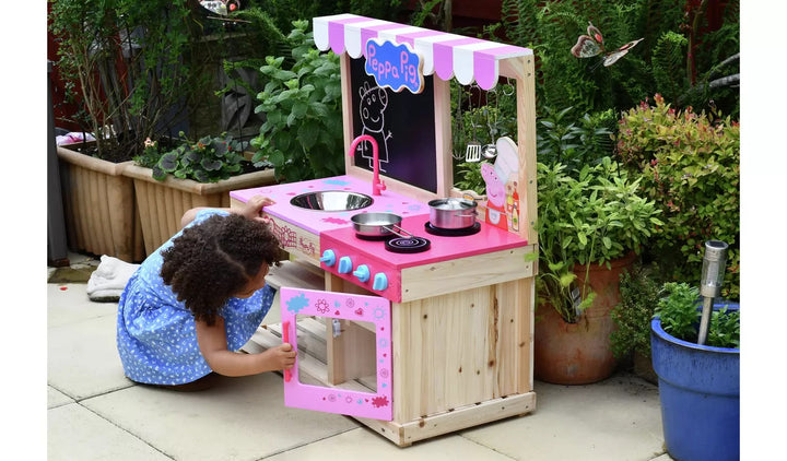 Peppa Pig Mud Kitchen