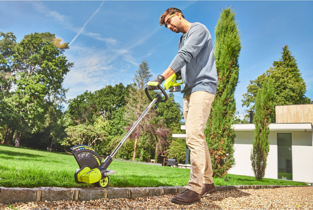 Ryobi RY18LT33A-0 18V ONE+ Cordless 33cm EasyEdge™ Grass Trimmer (Bare Tool)