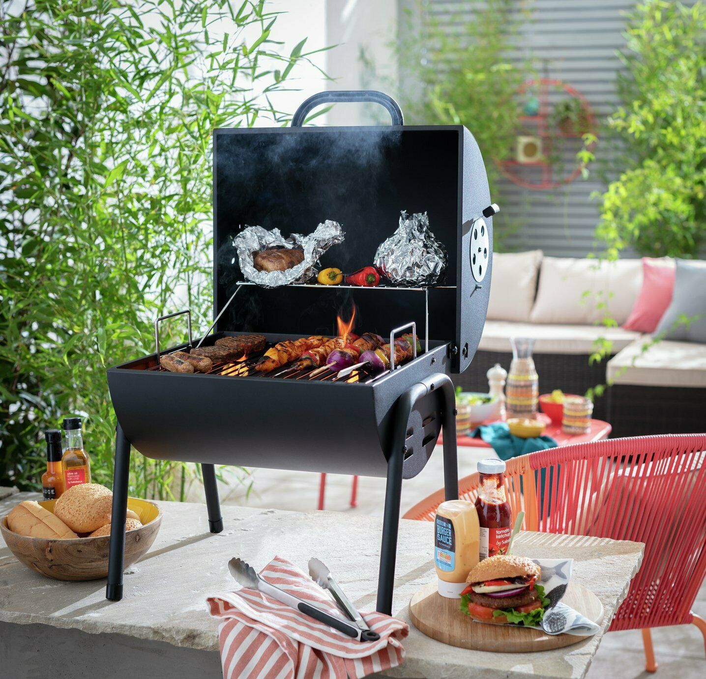 Drum charcoal outlet grill