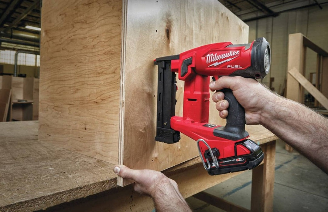 Milwaukee M18FNCS18GS-0X 18v Fuel Narrow Crown Stapler (Bare Tool)